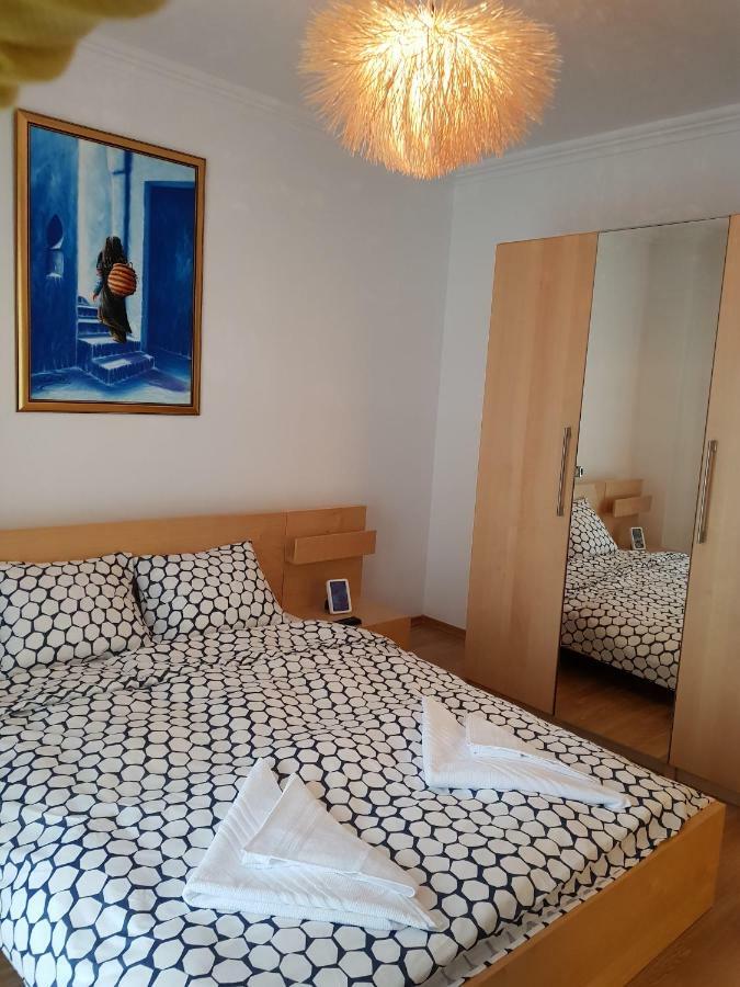 Apartment Aida's *